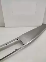 BMW F10 Gümüş Renk Orta Trim - 1