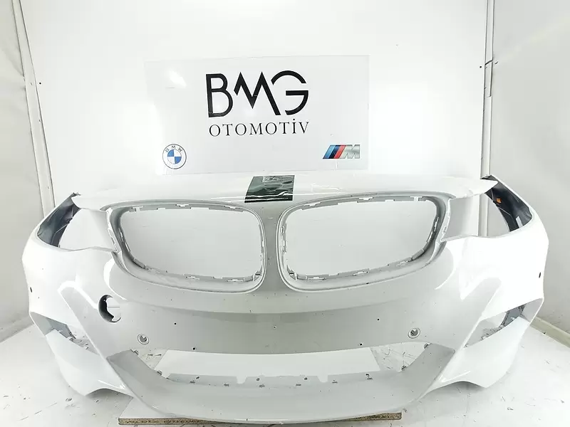 BMW F34 Gt Ön M Tampon 51118061635 (Beyaz)