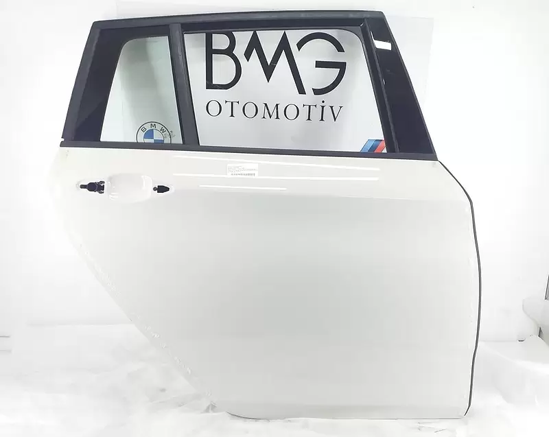 BMW F46 Sağ Arka Kapı 41517392326 (Beyaz)