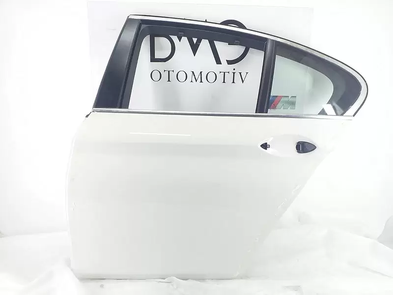 BMW F10 Lci Sol Arka Kapı 41007206113 (Beyaz)