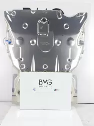 BMW F33 Motor Alt Muhafaza 51757300355 - 51757241772 | F33 Alüminyum Alt Muhafaza (Yeni Orijinal) - 1