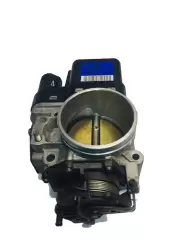 BMW E36 Gaz Kelebeği ( Orjinal) - 1