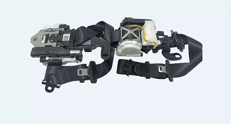 BMW G30 Ön Emniyet Kemeri Sağ-Sol Takım 72117430115-72117430116 (Yeni Orjinal)