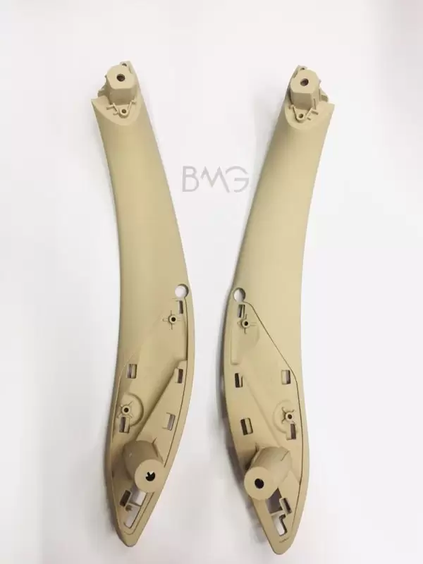 BMW F30 İÇ KAPI KOLU TUTAMAK SET BEJ 2 PARÇA 51417279315