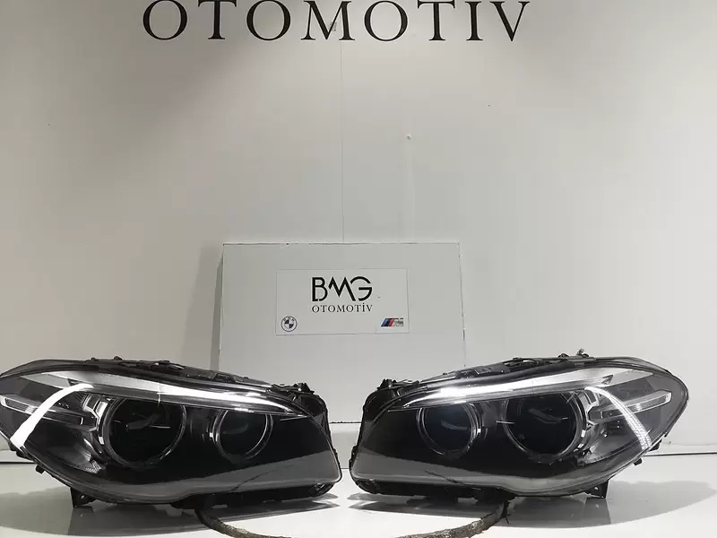 BMW F10 2011-2013 Yan Sanayi Xenon Sağ Sol Far