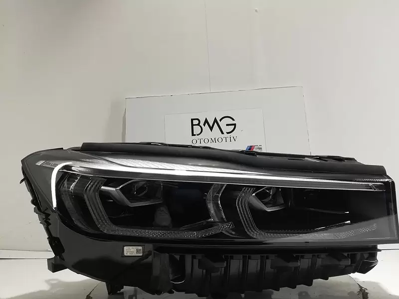 BMW G11 G12 Lci Led Sağ Far
