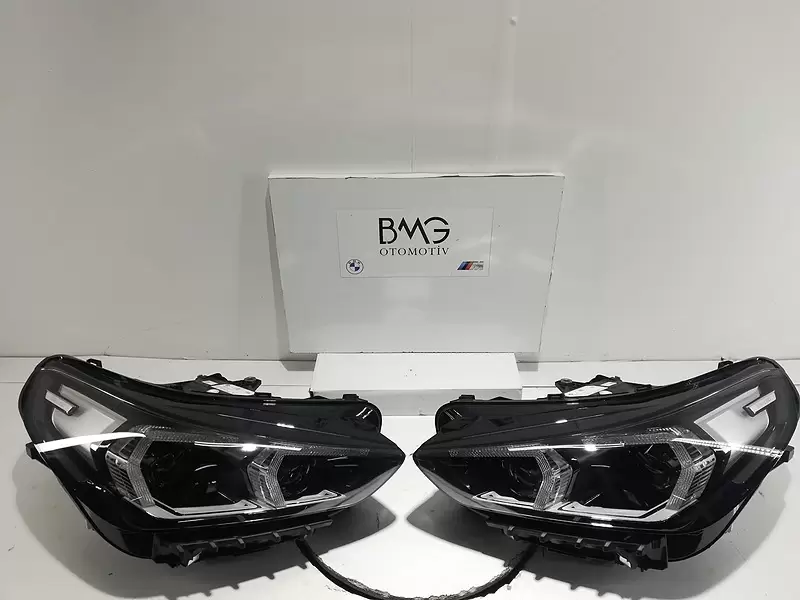 BMW U11 X1 Sağ Sol Led Far