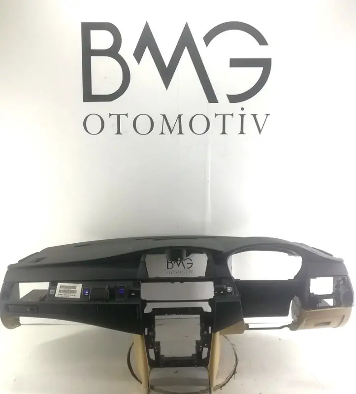 BMW E60 HEAD-UP SİYAH ALTI BEJ GÖĞÜS
