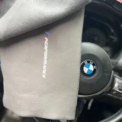 BMW M PERFORMANCE Logolu Mikrofiber Temizlik Bezi Son Teknoloji Araba Için Ultrasoft Bez 30x19cm - 2