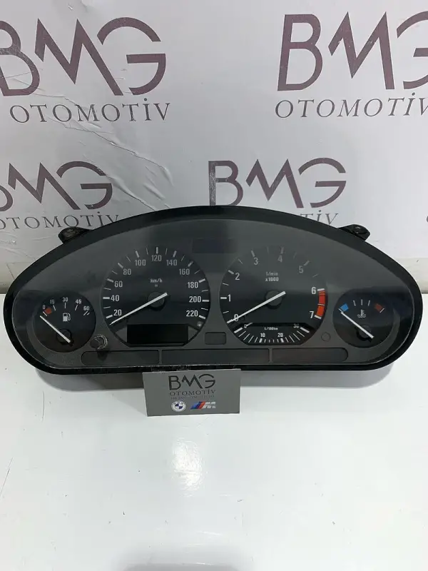 BMW E36 BENZİNİ KM SAATİ GÖSTERGE PANELİ 8361208 62118361208