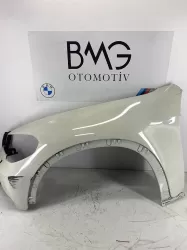 BMW X5 E70 Sol Ön Çamurluk 51657178393 (Beyaz)