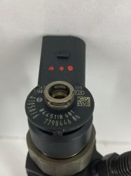BMW F23 N47 Enjektör 13537798446 (Orjinal)