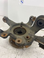 BMW E90 Sağ Arka Taşıyıcı 33326774810 ( Orjinal)