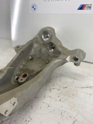 BMW F12 Sağ Ön Taşıyıcı 31216775770 ( Orjinal)