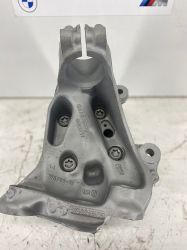 BMW F30 Sağ Ön Taşıyıcı 31216792288 ( Orjinal)