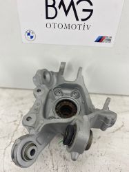 BMW G20 Sağ Arka Taşıyıcı 33306878622 ( Orjinal)