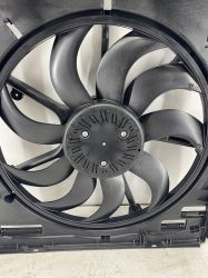 BMW X6 E71 Klima Fanı 17428618241 (600W)