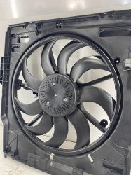 BMW X5 F15 Fanı 17427634467 (600W)