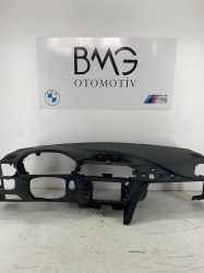 BMW F30 Göğüs 51456063189 (Siyah)