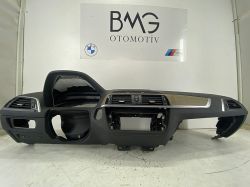 BMW F22 Göğüs 51457943490 | F22 Dikişli Göğüs (Siyah)