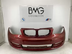 BMW E88 Ön Tampon 51117202187 (Kırmızı)