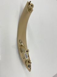 BMW F30 Sol Arka Kapı Tutamağı Bej 51417281469 (Yeni Orjinal)
