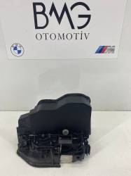 BMW X3 E83 Sağ Ön Kapı Kilidi 51217229458 ( Orijinal)