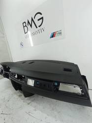 BMW E92 Göğüs 51457155768 - Ekransız, Bardaklıksız Göğüs (Siyah