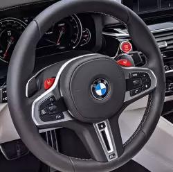 G30-F90 M5 ISITMALI-DİKİŞLİ DERİ DİREKSİYON