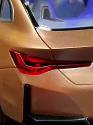 BMW İ4 CONCEPT UZAKTAN KUMANDALI ARABA (Yeni Orijinal)